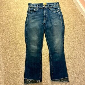 Mother Jeans, size 27
The Insider Crop Step Fray
Very gently worn, fun style!